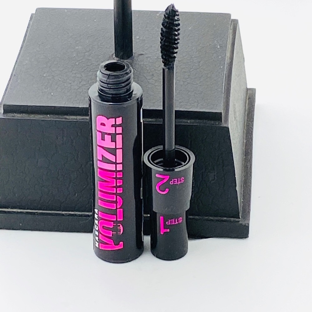 Waterproof Volumizer Mascara 2 in 1